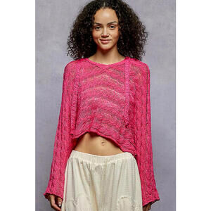 Cropped Hooded Knit Top with Full Sleeves